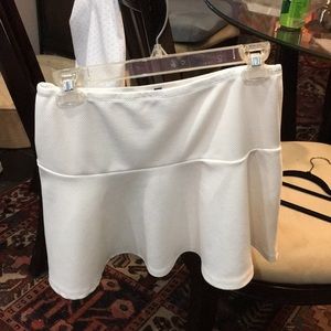 Stretchy, Super light and airy!